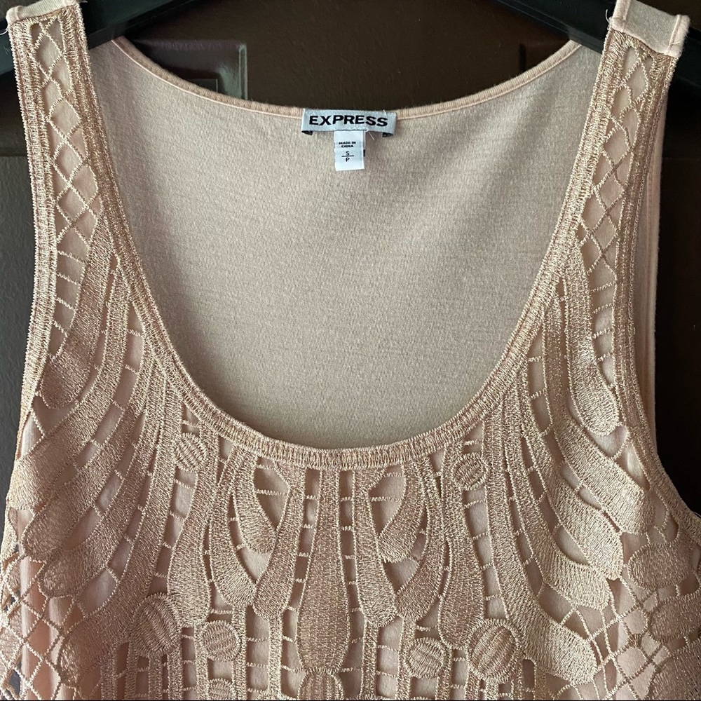 Express Tank Top - Picture 2 of 5